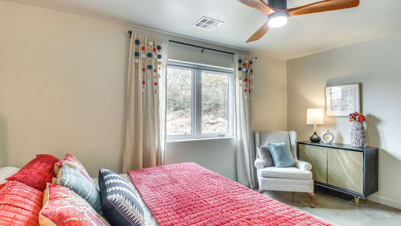 Photo of Bedroom in Medicine Park