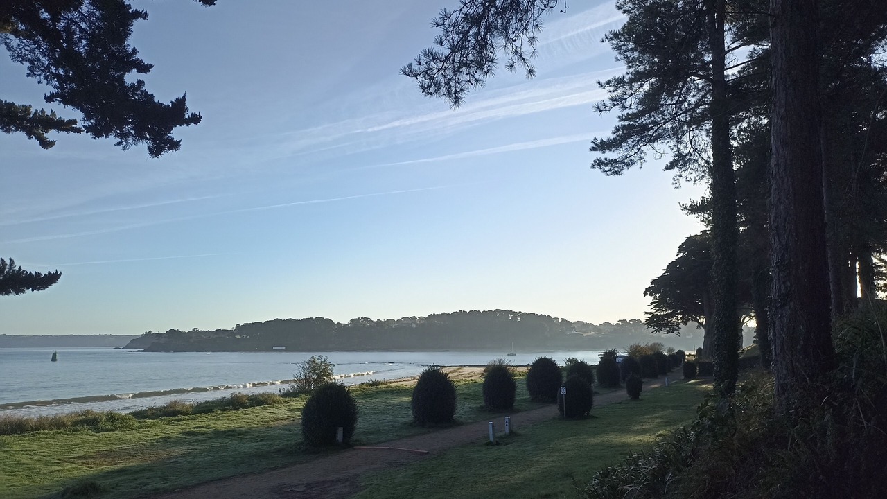 Photo of Others in Locquirec