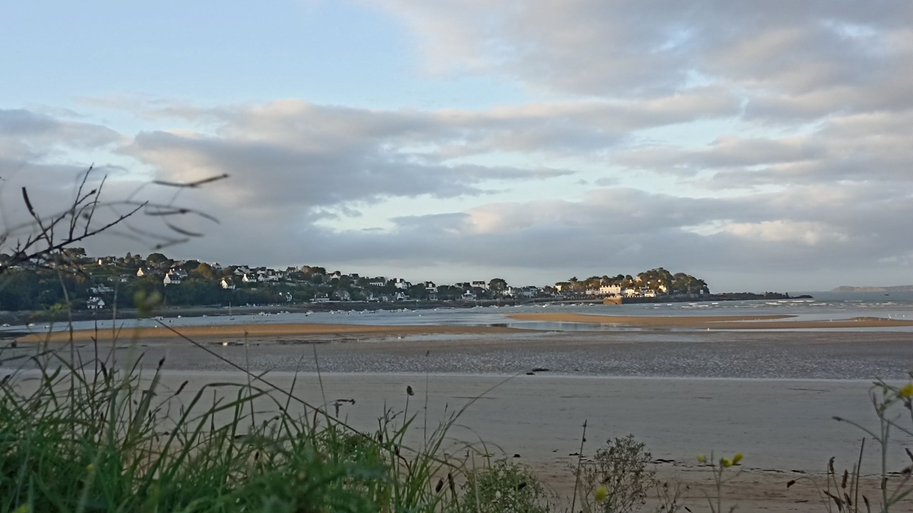 Photo of Others in Locquirec