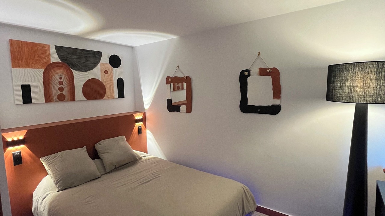 Photo of Bedroom in Limoges