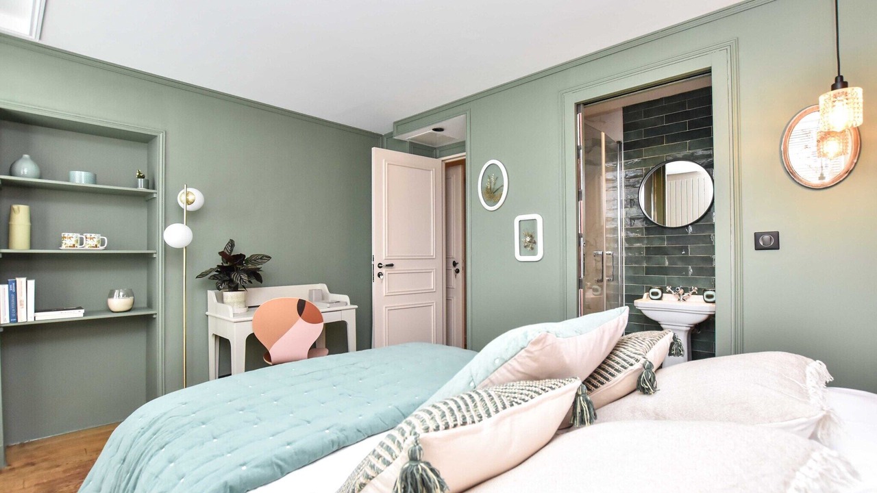 Photo of Bedroom in Arts-et-Metiers