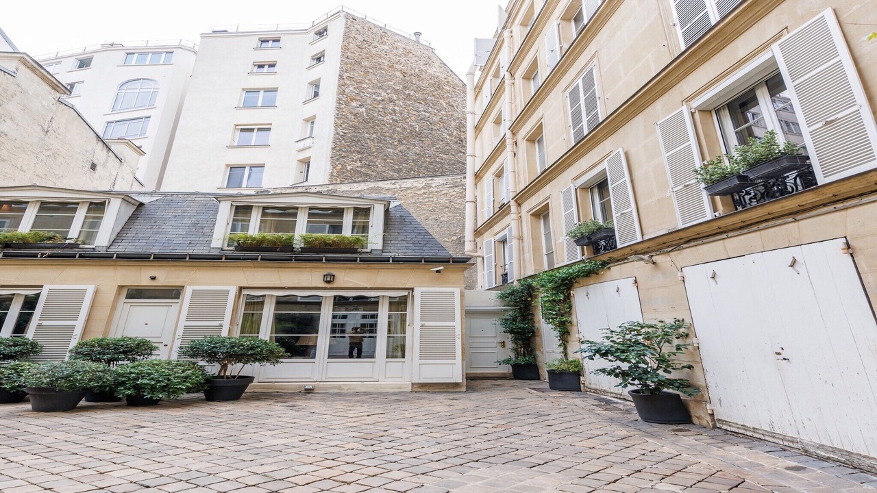 Photo of Outdoor in Faubourg-du-Roule