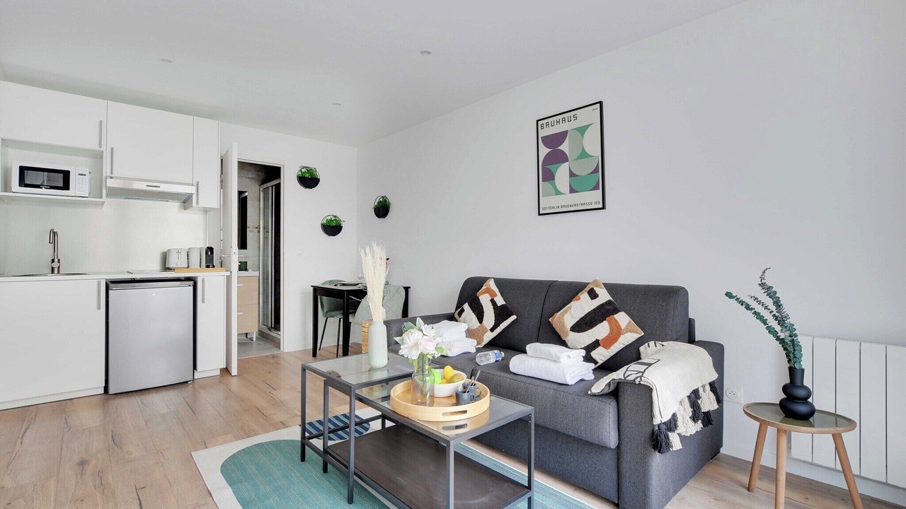 Photo of Livingroom in Le Kremlin-Bicetre