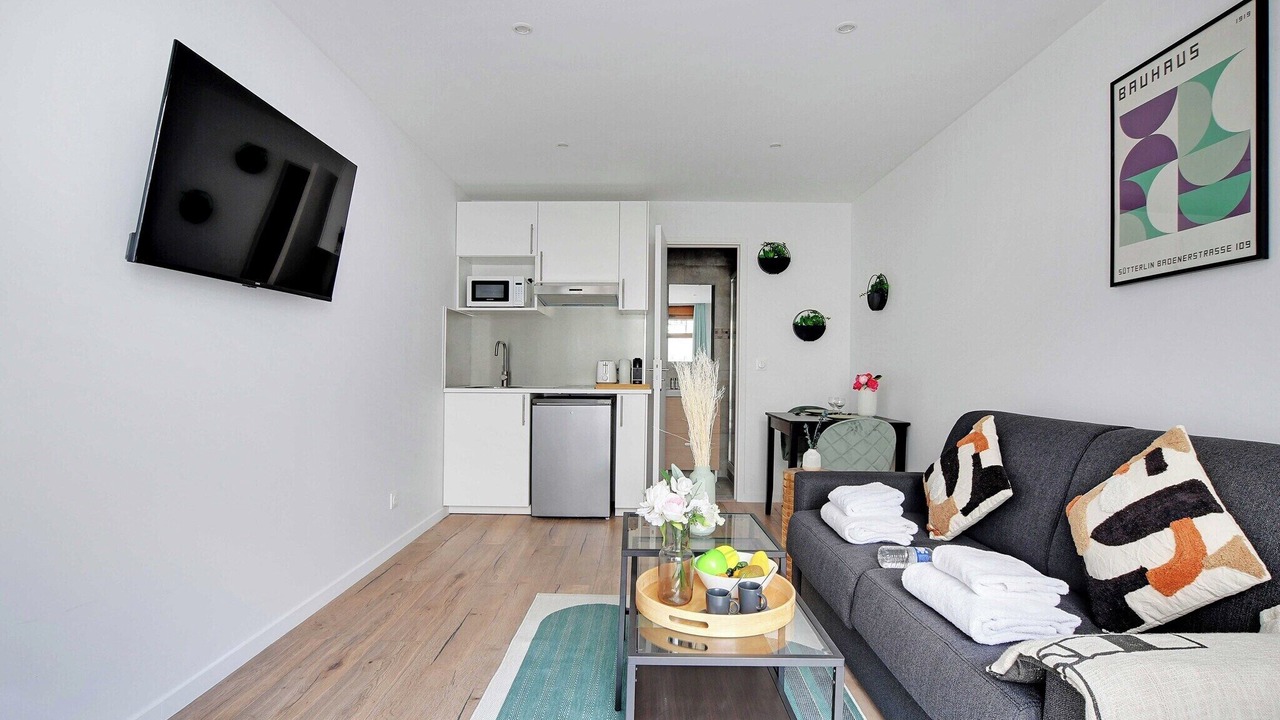 Photo of Livingroom in Le Kremlin-Bicetre