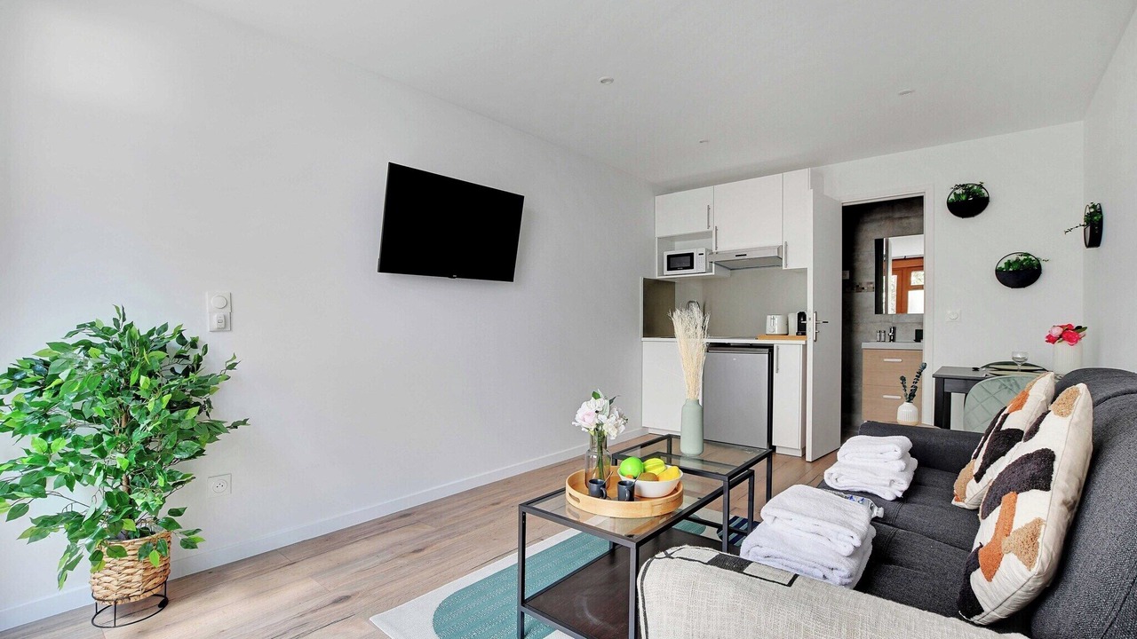 Photo of Livingroom in Le Kremlin-Bicetre