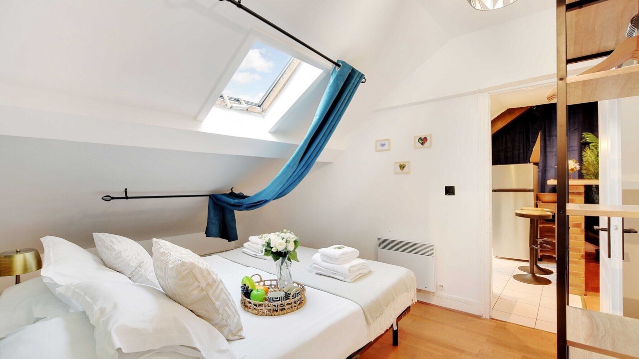 Photo of Bedroom in Batignolles