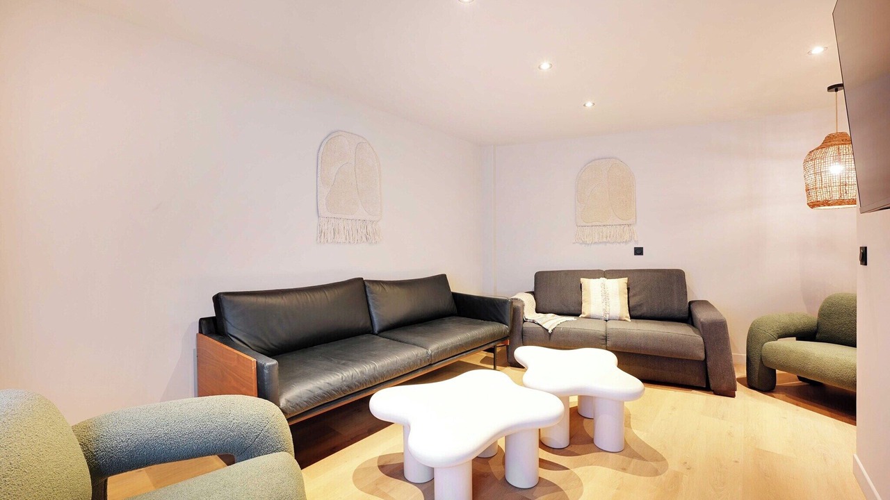 Photo of Livingroom in Butte-aux-Cailles