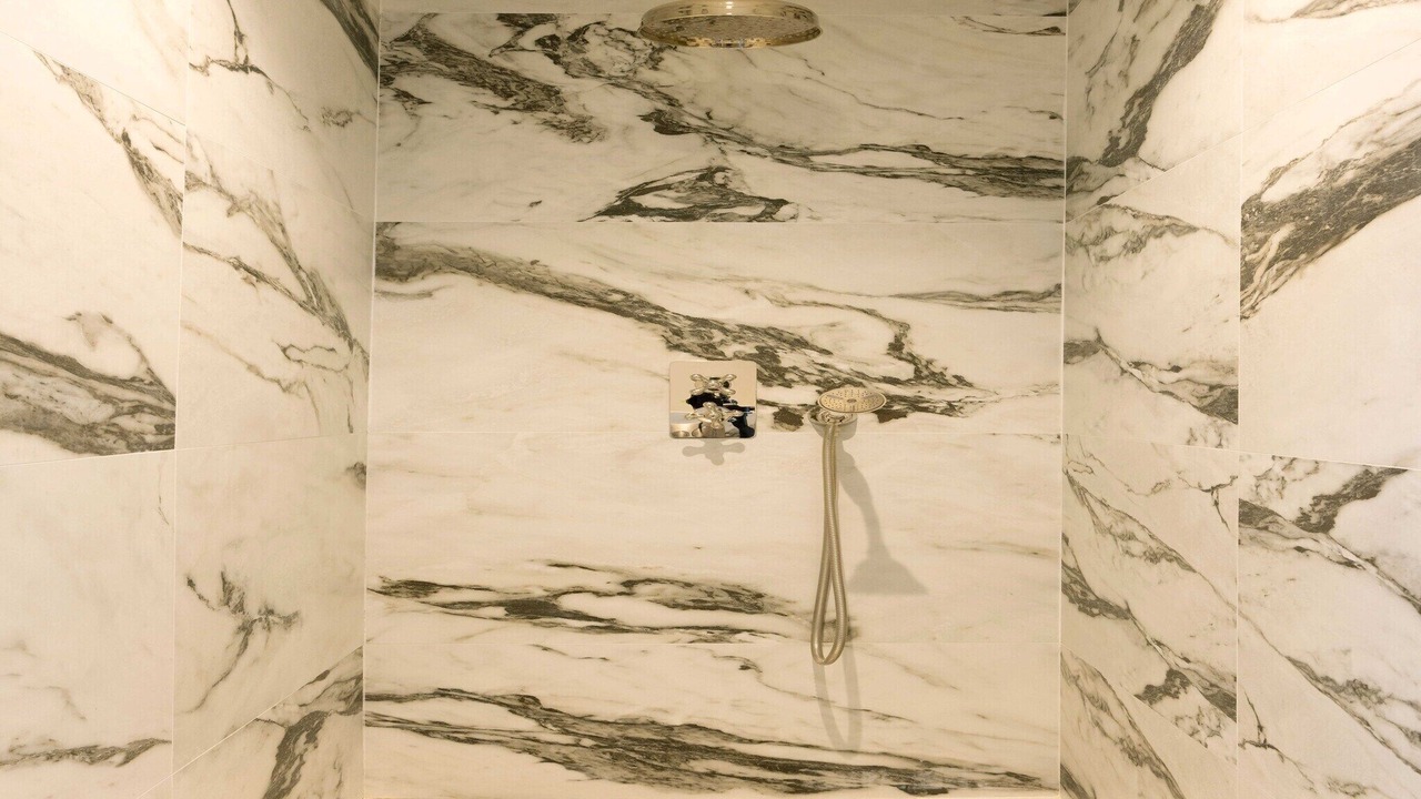 Photo of Bathroom in Chaillot