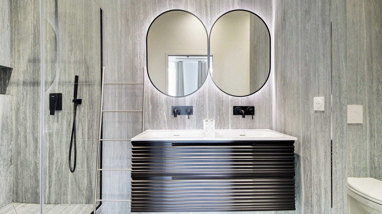 Photo of Bathroom in Madeleine