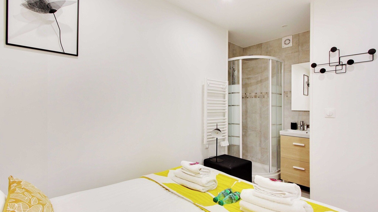 Photo of Bedroom in Le Kremlin-Bicetre