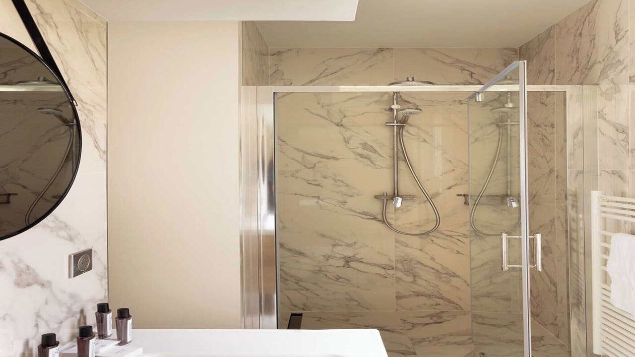 Photo of Bathroom in Val-de-Grace