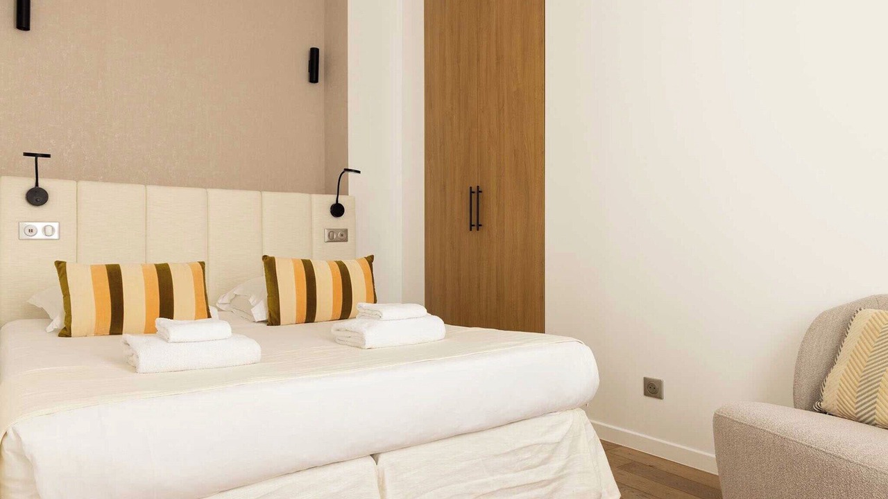 Photo of Bedroom in Val-de-Grace