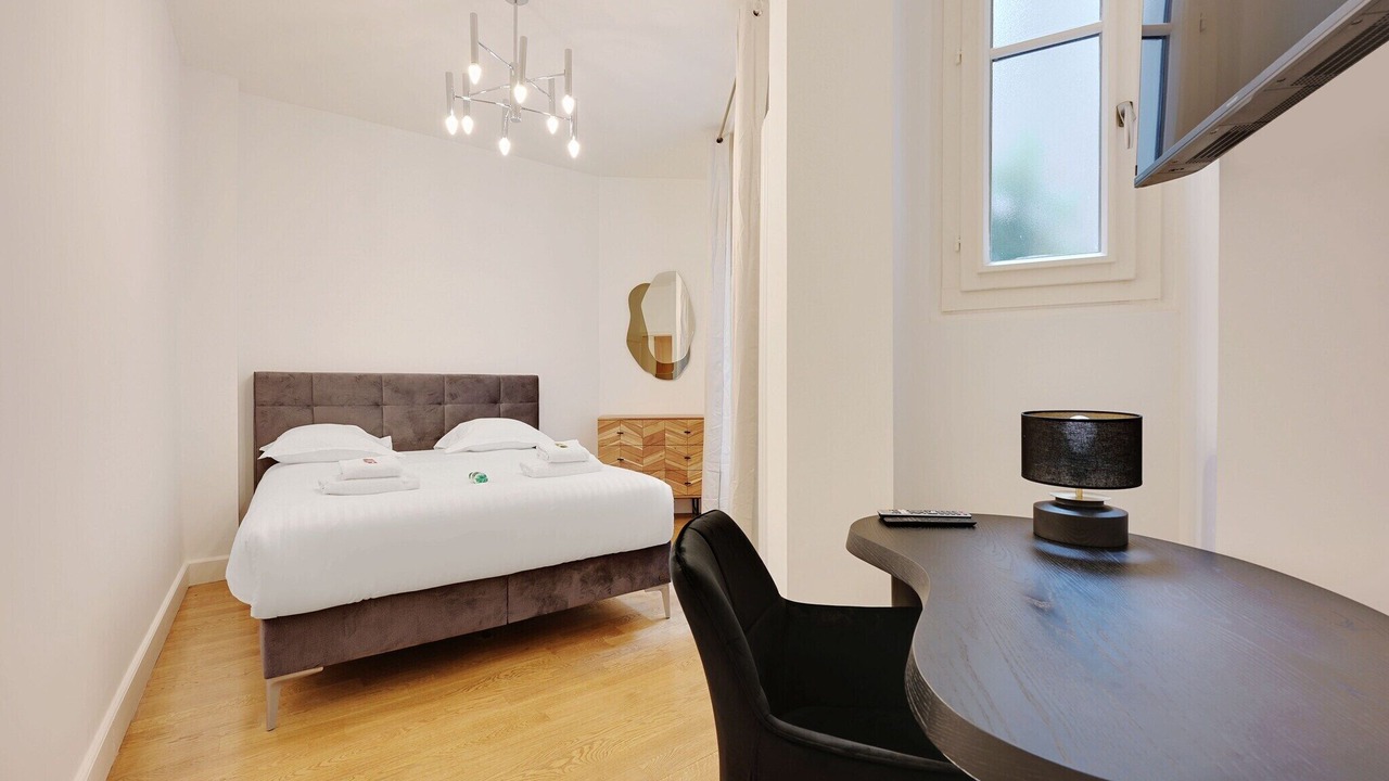 Photo of Bedroom in Porte-Dauphine