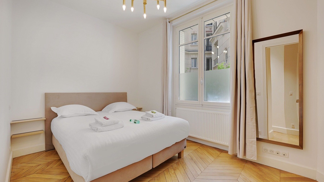 Photo of Bedroom in Porte-Dauphine