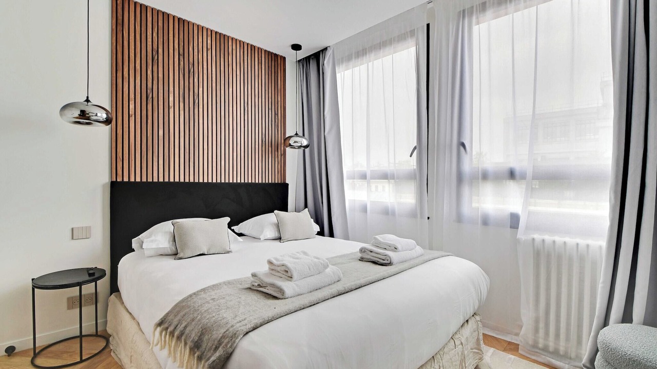 Photo of Bedroom in 8th Arrondissement