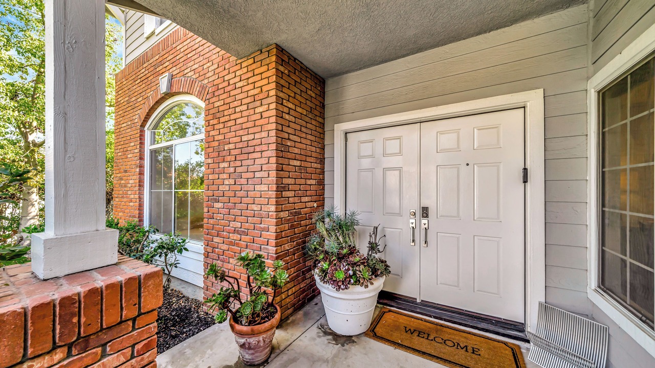 Photo of Outdoor in Canoga Park