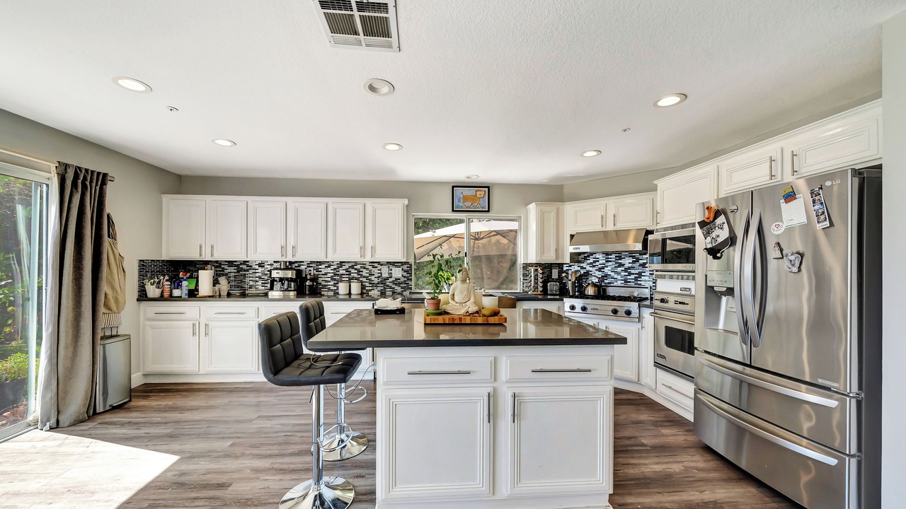 Photo of Kitchen in Canoga Park