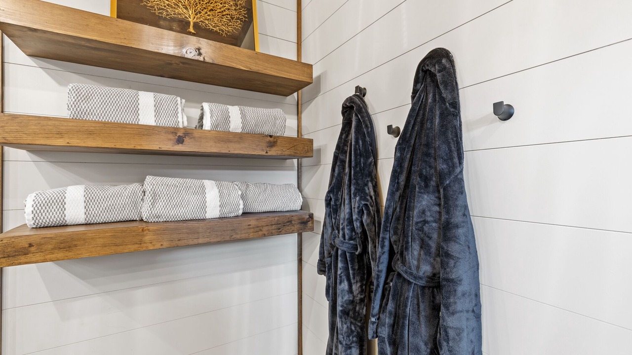 Photo of Others in Cherry Log