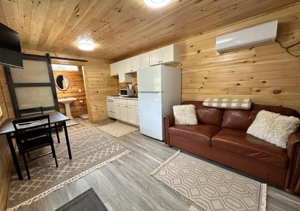 Photo of Livingroom in Woodbine