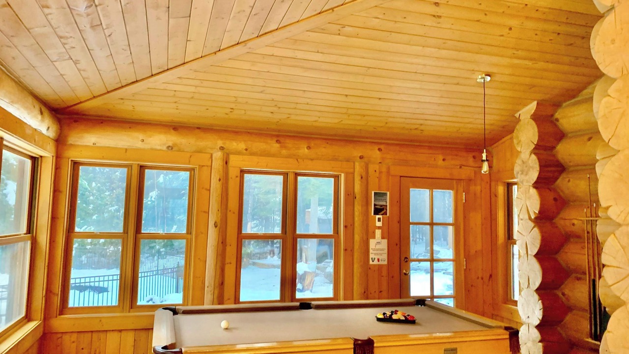 Photo of Bedroom in Fiddler Lake Resort
