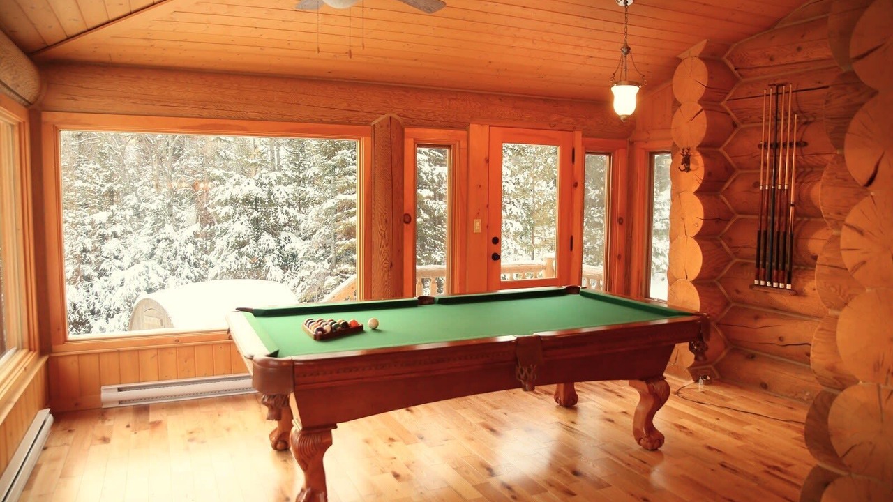 Photo of Bedroom in Fiddler Lake Resort