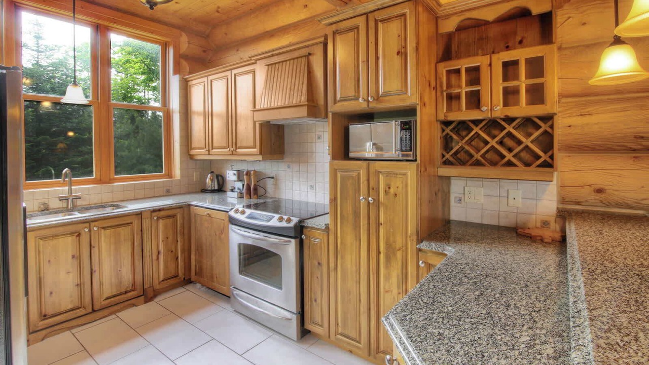 Photo of Kitchen in Fiddler Lake Resort