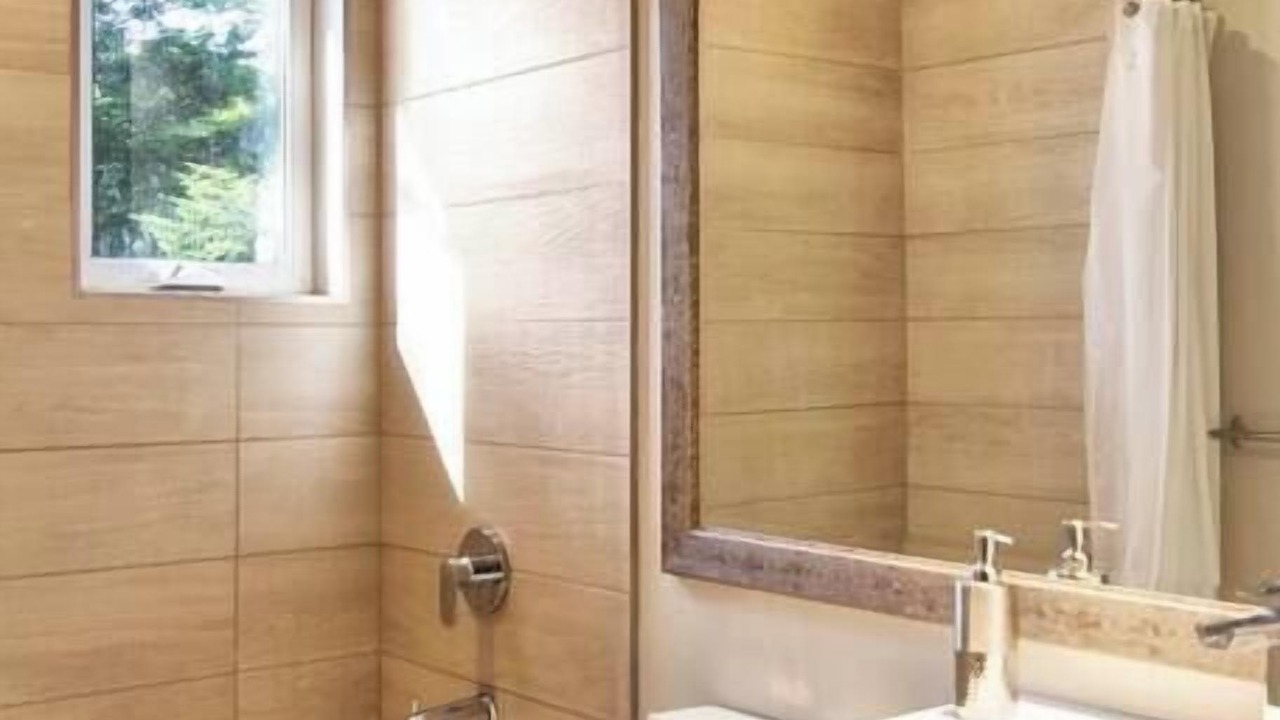 Photo of Bathroom in Morin Heights