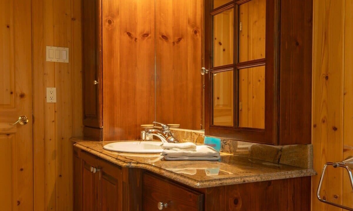 Photo of Bathroom in Fiddler Lake Resort