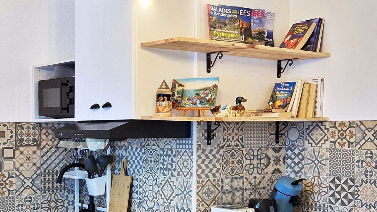 Photo of Kitchen in Fontaine-Bayonne-Cartoucherie