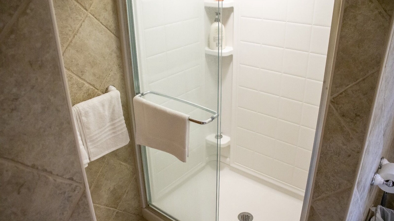 Photo of Bathroom in Speculator