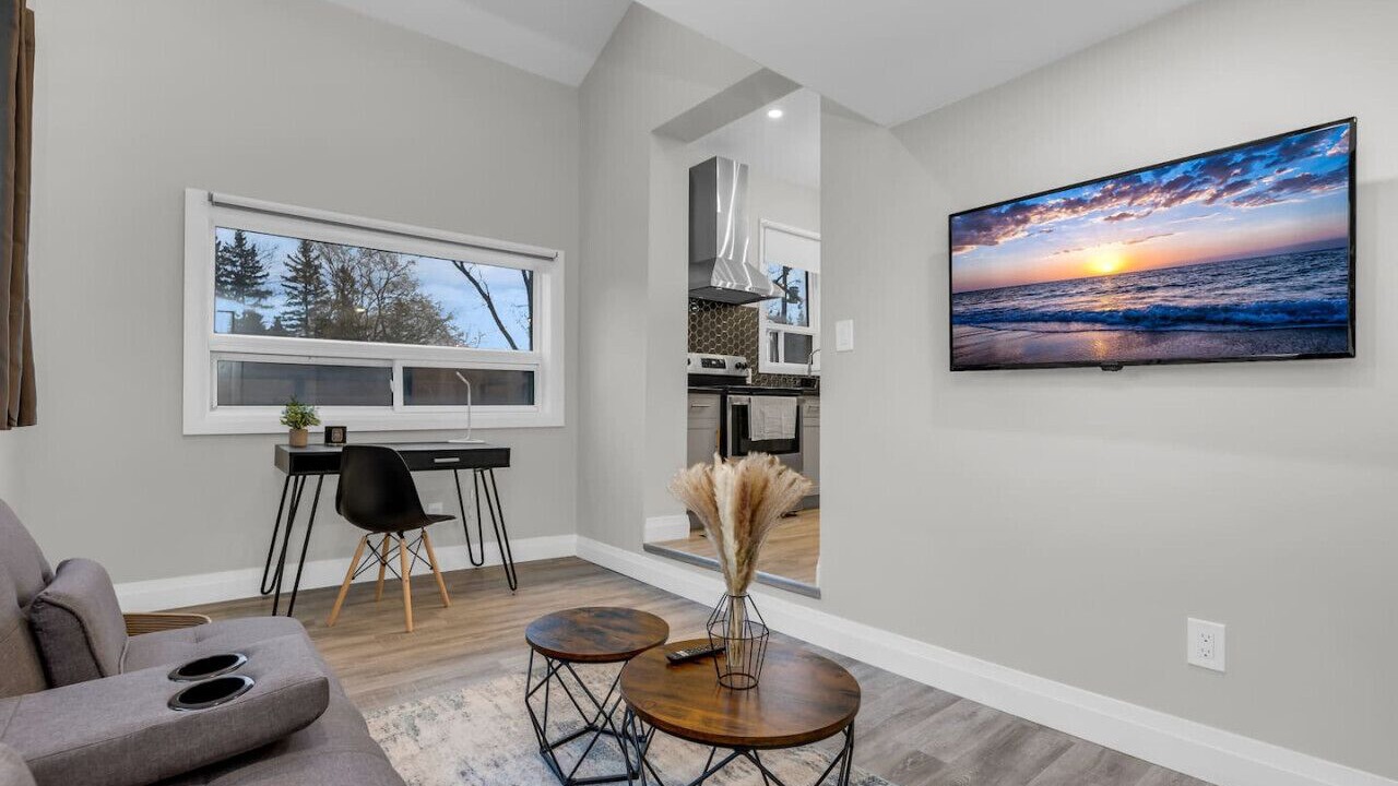 Photo of Livingroom in Puslinch