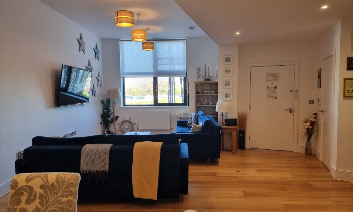 Photo of Livingroom in Hayling Island