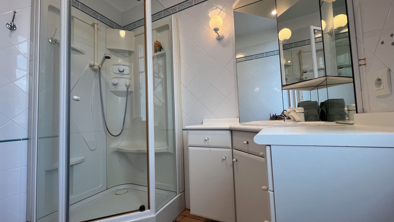 Photo of Bathroom in Agon-Coutainville