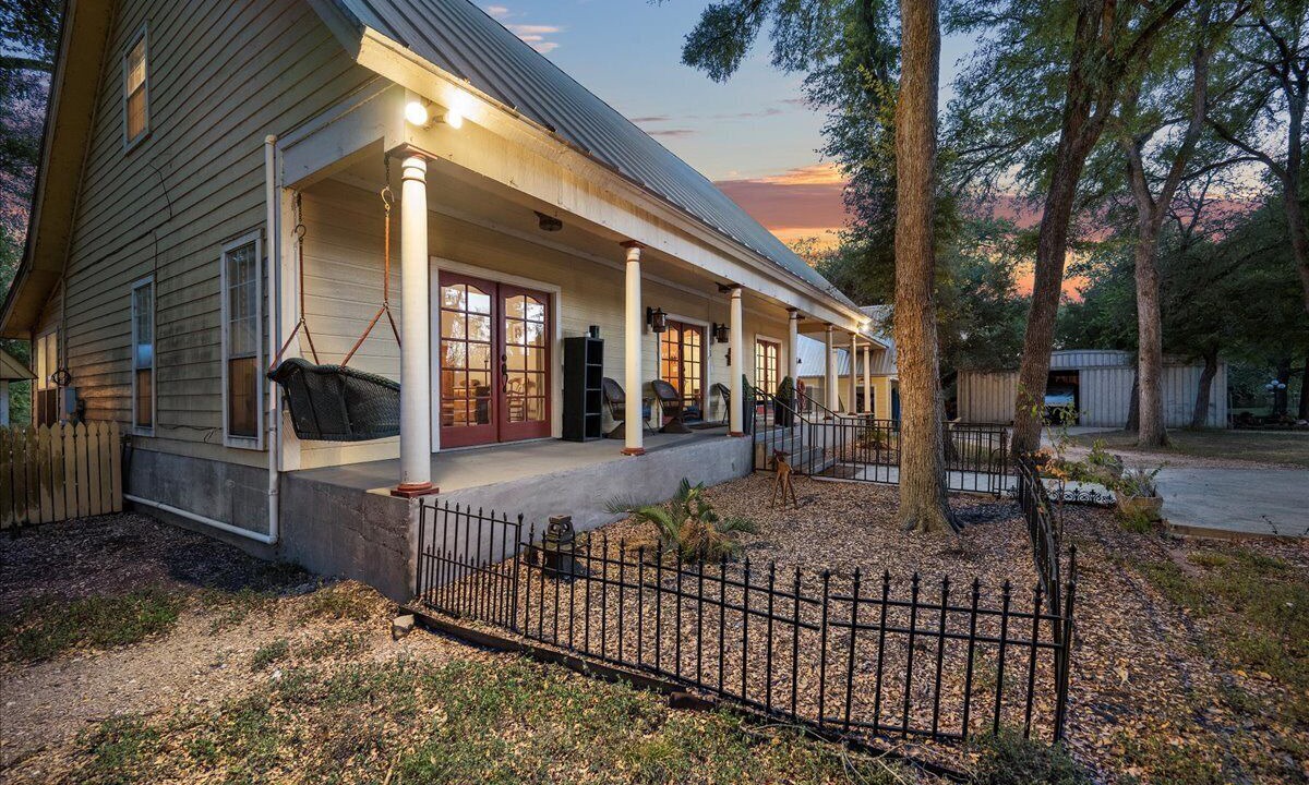 Photo of Outdoor in Taylor