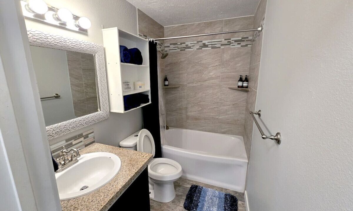 Photo of Bathroom in Midtown