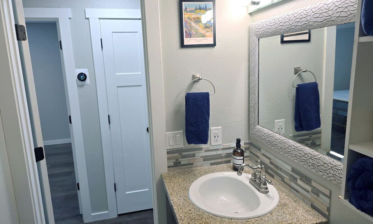 Photo of Bathroom in Midtown