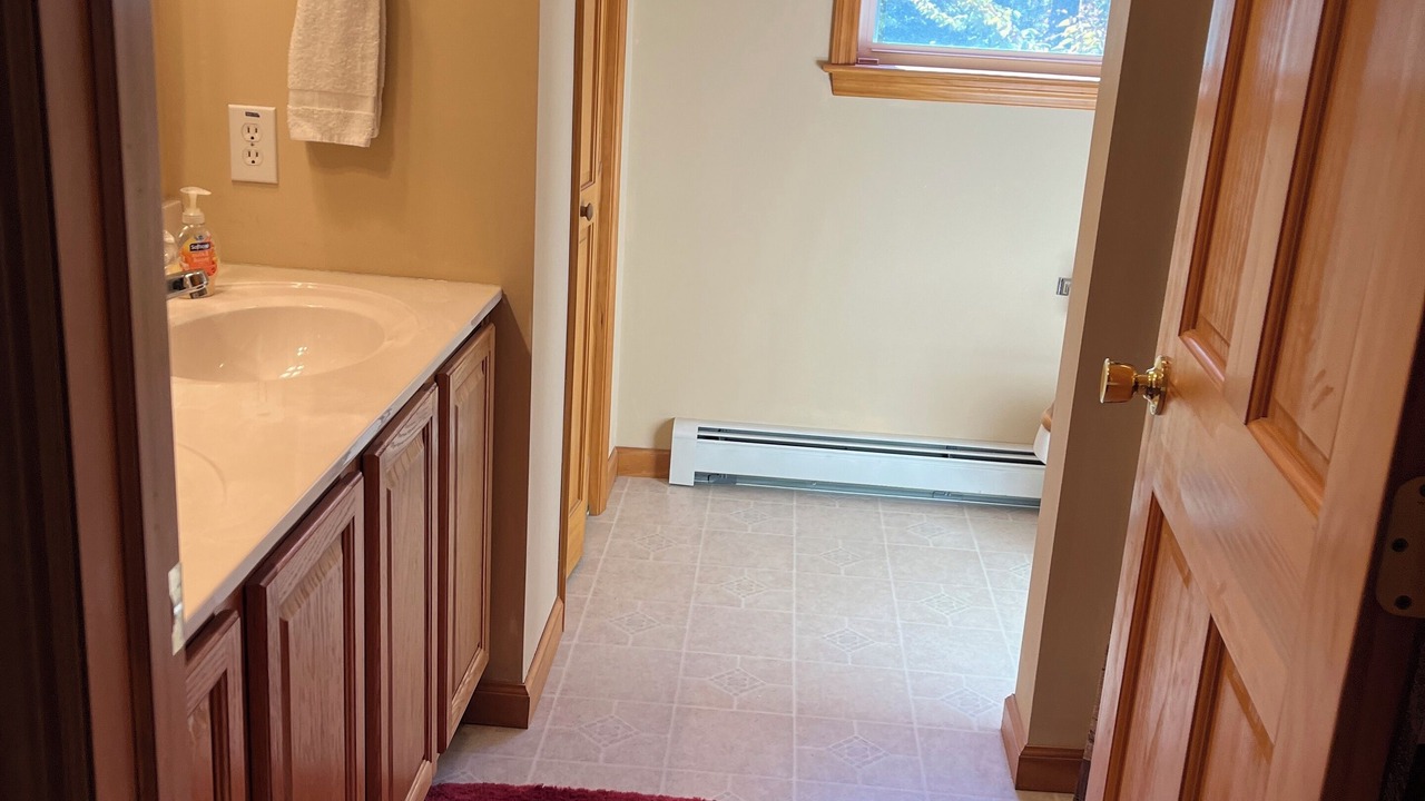 Photo of Bathroom in Town of Webb