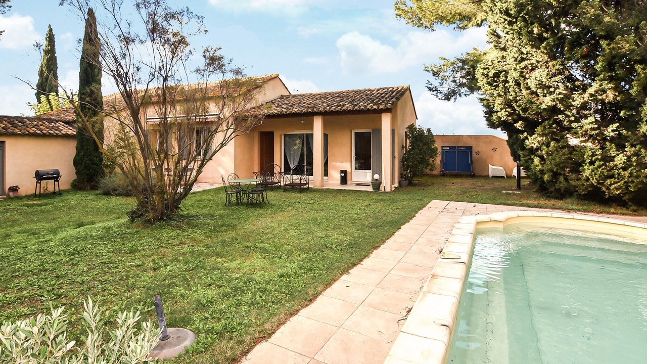 Photo of Outdoor in Saint-Saturnin-les-Avignon