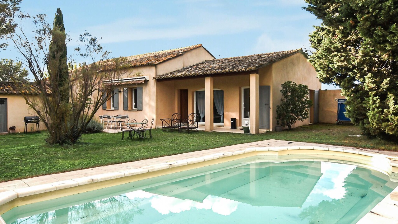 Photo of Outdoor in Saint-Saturnin-les-Avignon