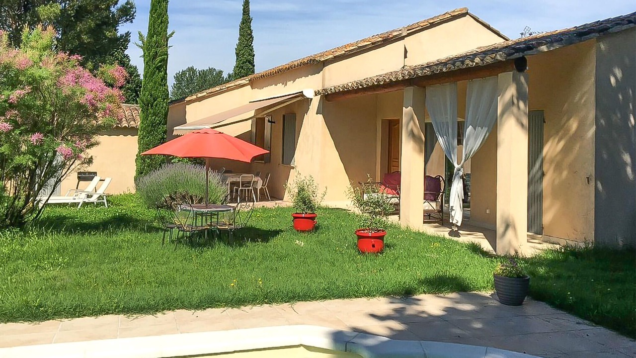 Photo of Outdoor in Saint-Saturnin-les-Avignon