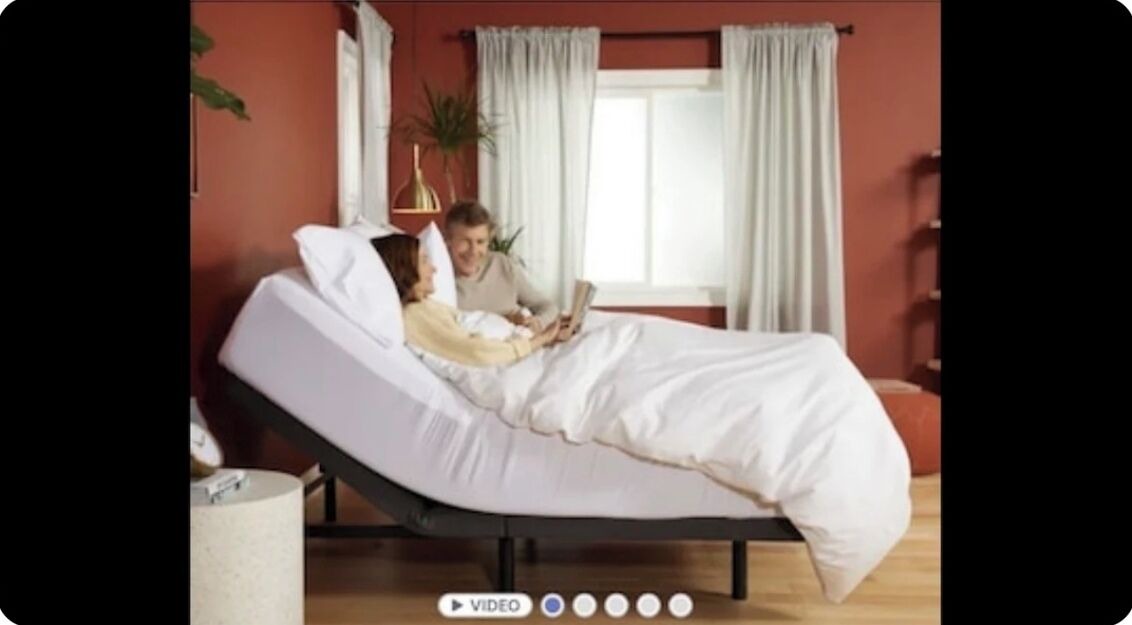 Photo of Bedroom in Olympia Heights