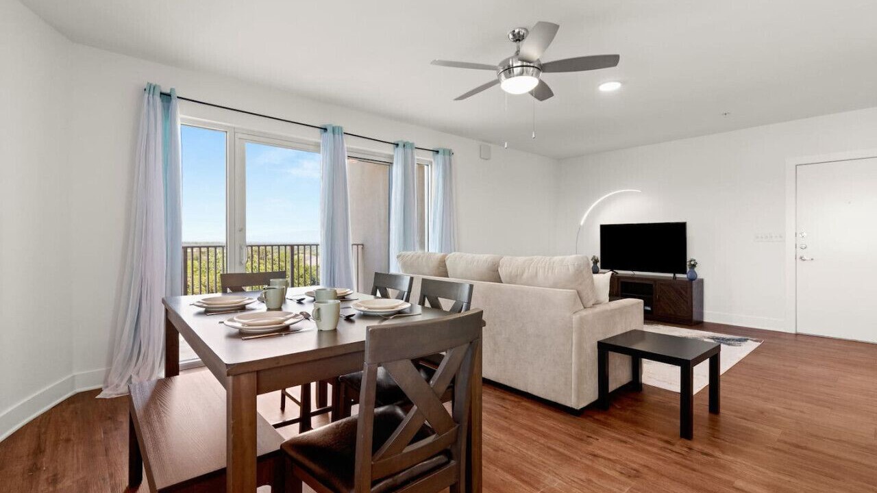Photo of Livingroom in Wetmore