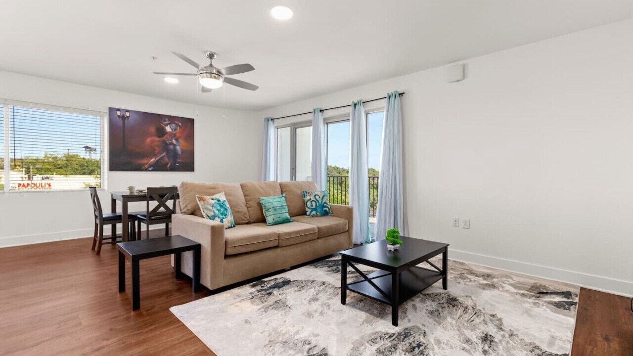 Photo of Livingroom in Wetmore
