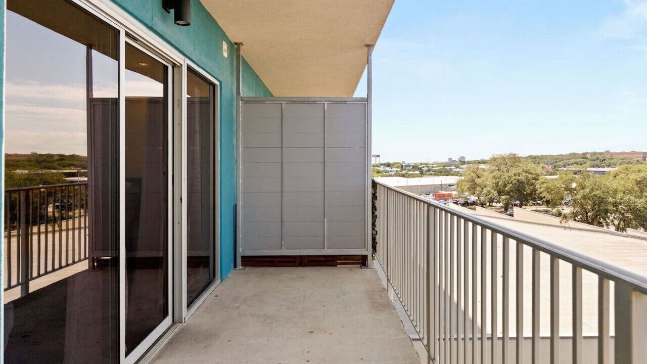 Photo of Patio Balcony in Wetmore