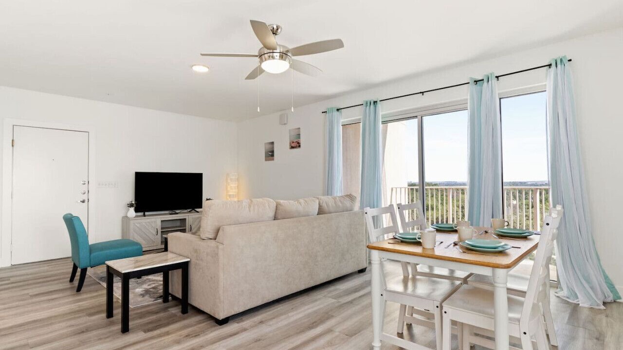 Photo of Livingroom in Wetmore