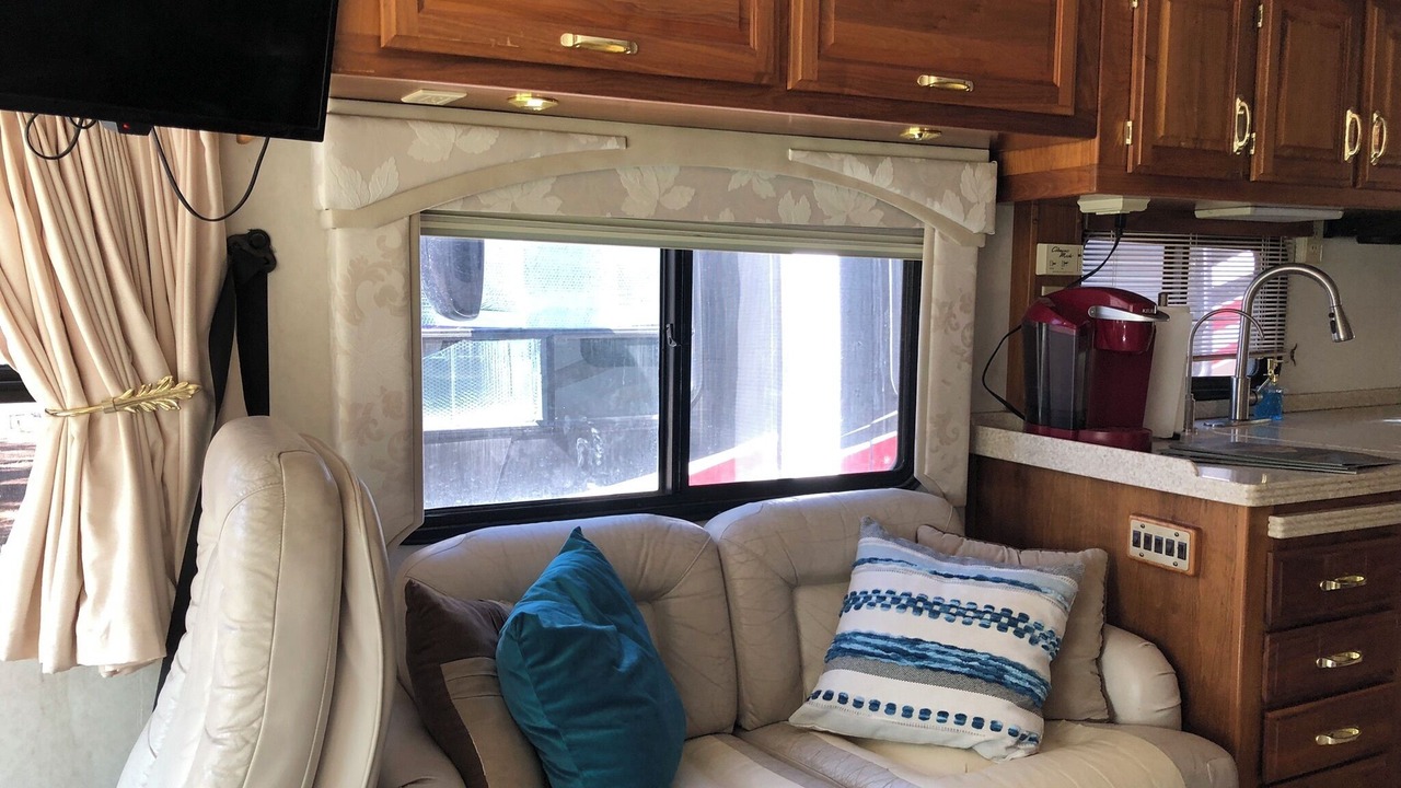 Photo of Livingroom in Bosque Farms