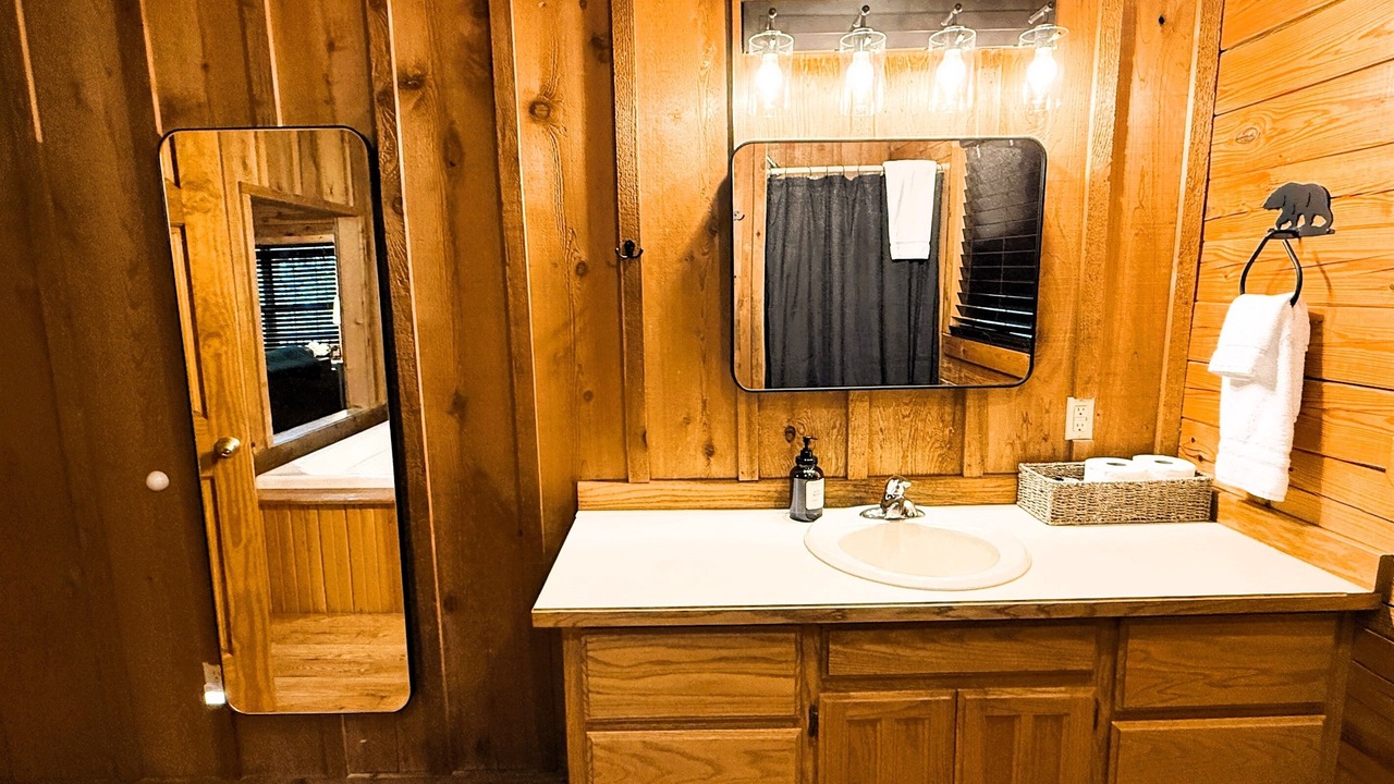 Photo of Bathroom in Branson