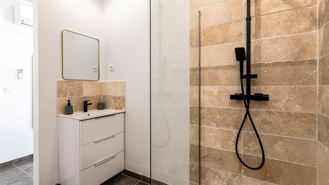 Photo of Bathroom in Valpaja