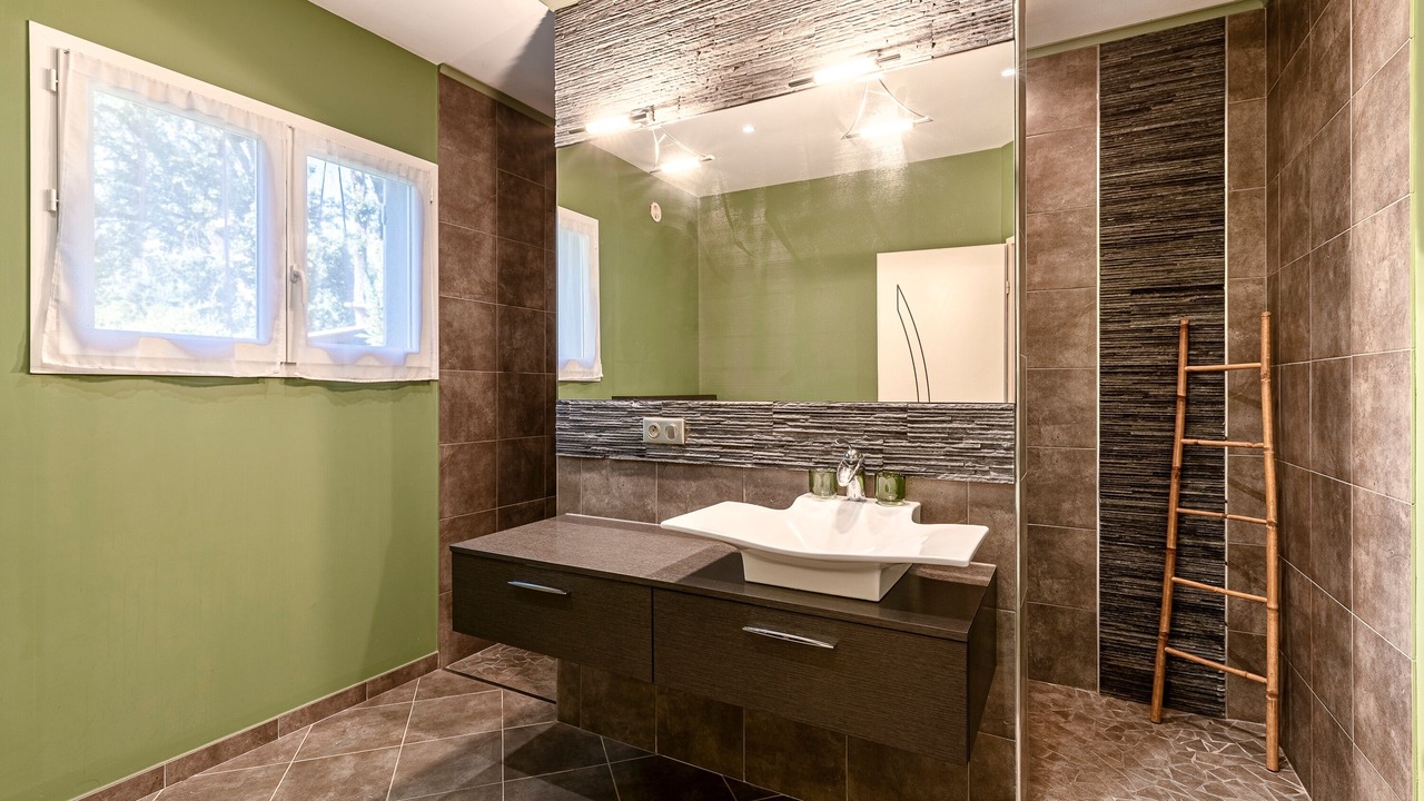 Photo of Bathroom in Valpaja