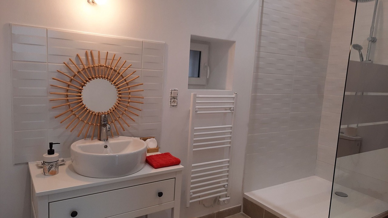 Photo of Bathroom in Le Blanc